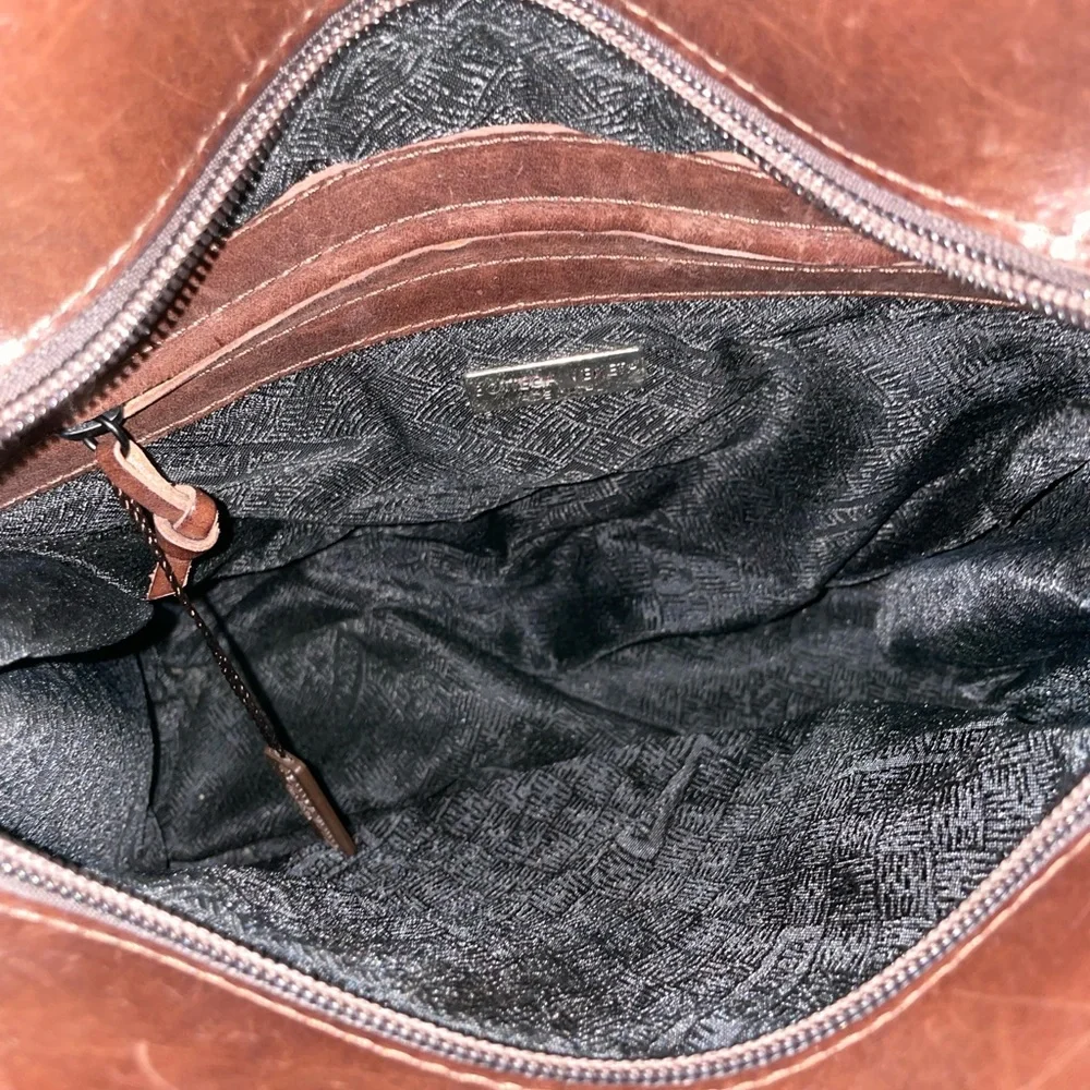 Bottega Veneta woven and leather small tote - Picture 15 of 16
